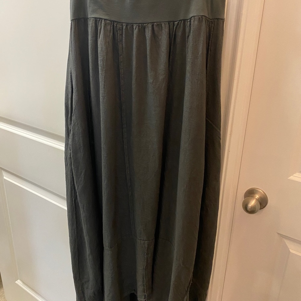 Tempo Paris Linen Skirt, size L